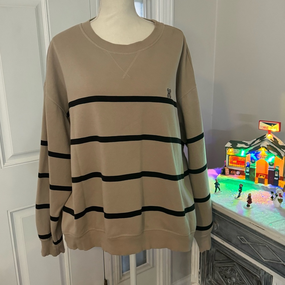 H&M women’s striped crew neck sweater size XXL new without tags